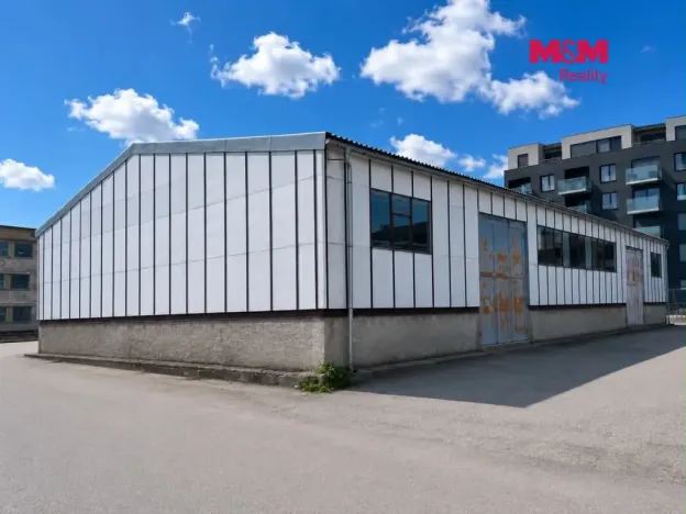 Pronájem skladu, Pardubice, Na Spravedlnosti, 427 m2