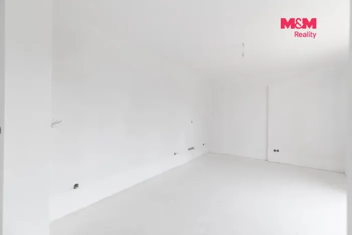 Prodej bytu 2+1, Zubří, Hlavní, 73 m2