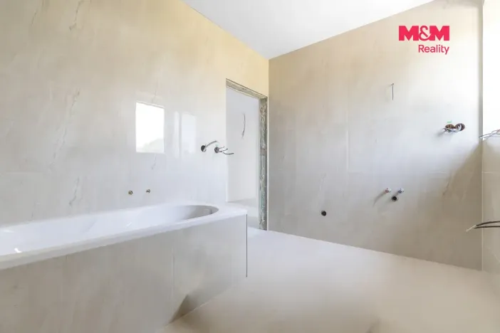 Prodej bytu 2+1, Zubří, Hlavní, 72 m2