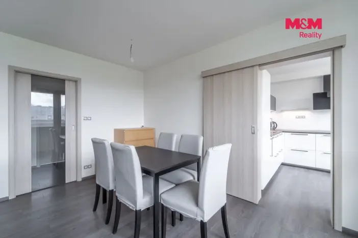 Prodej bytu 4+1, Praha - Černý Most, Bojčenkova, 104 m2