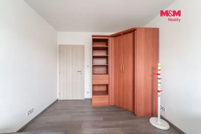 Prodej bytu 4+1, Praha - Černý Most, Bojčenkova, 104 m2