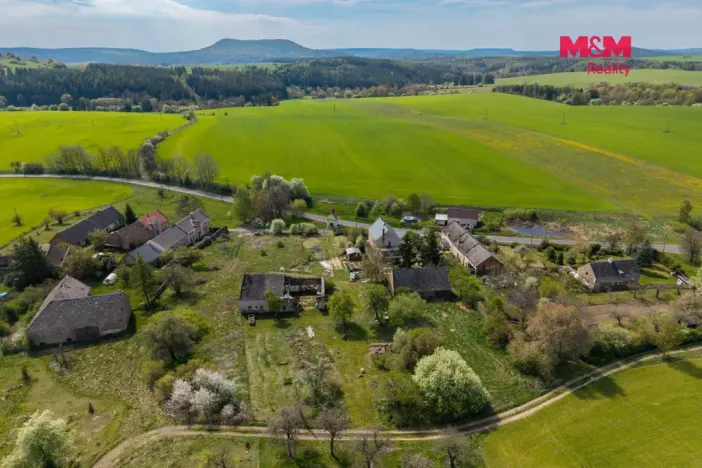 Prodej pozemku pro bydlení, Čichalov - Štoutov, 4209 m2