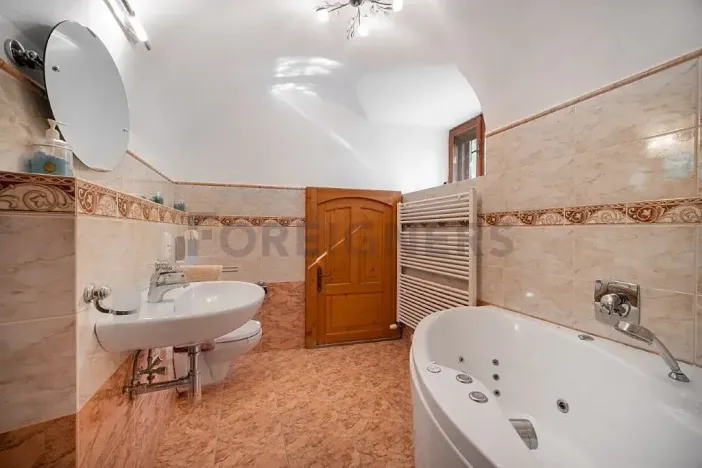 Prodej rodinného domu, Radiměř, 180 m2