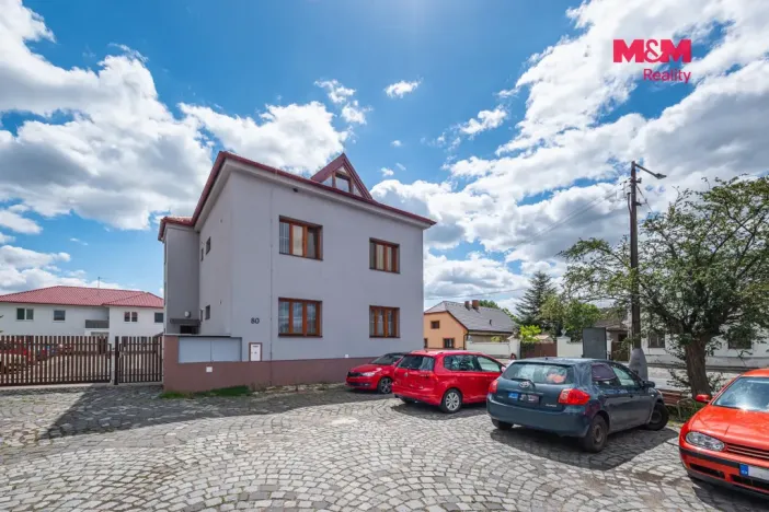 Prodej bytu 3+kk, Rožďalovice, Náměstí, 75 m2