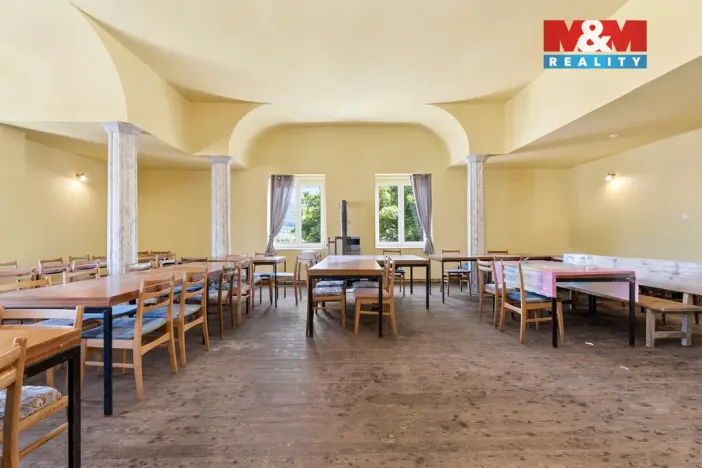 Prodej restaurace, Velké Březno - Valtířov, 350 m2