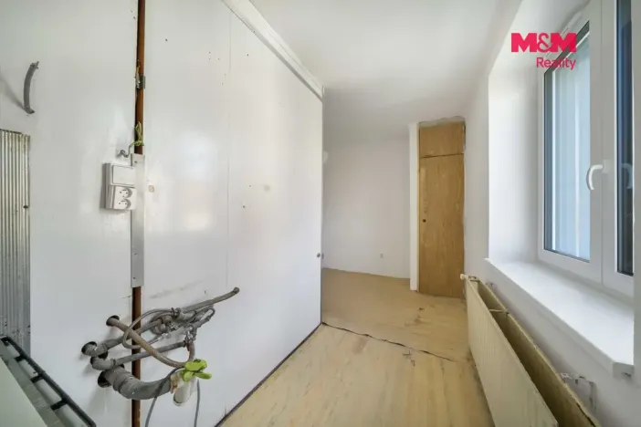 Prodej bytu 3+1, Domažlice, Ladova, 76 m2