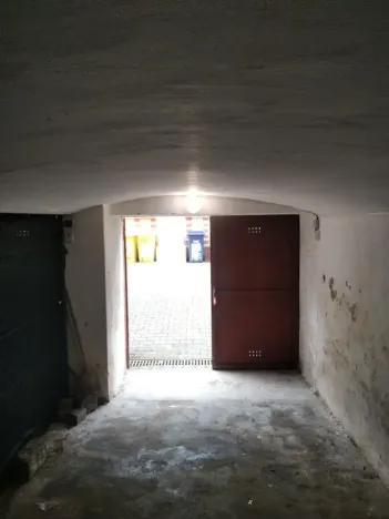 Prodej komerční nemovitosti, Brno, Hlinky, 13 m2