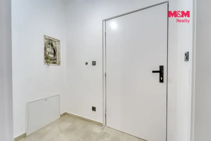 Pronájem bytu 2+kk, Tlučná, Tlučenská kolonie, 40 m2