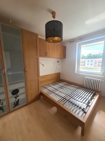 Pronájem bytu 2+1, Praha - Prosek, Okřínecká, 52 m2