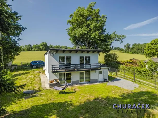 Pronájem chaty, Lešany, 80 m2