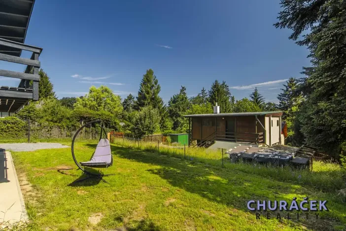Pronájem chaty, Lešany, 80 m2