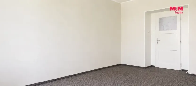 Pronájem komerční nemovitosti, Kladno, náměstí starosty Pavla, 34 m2