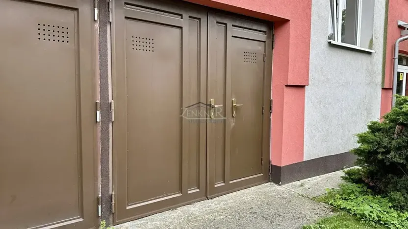 Pronájem skladu, Říčany, Vančurova, 20 m2