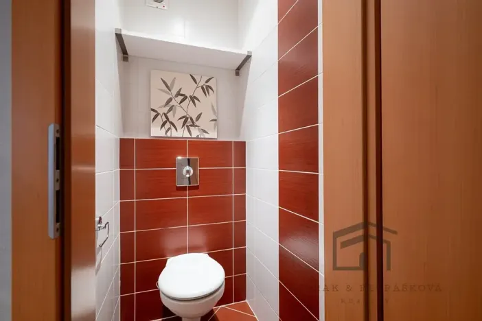 Pronájem bytu 2+kk, Praha - Záběhlice, Mattioliho, 61 m2
