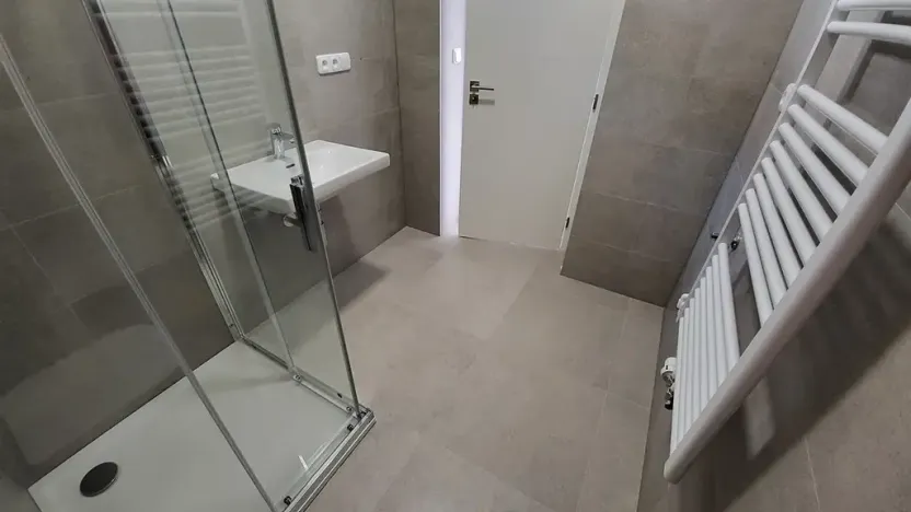 Pronájem bytu 2+kk, Praha - Cholupice, Podchýšská, 45 m2