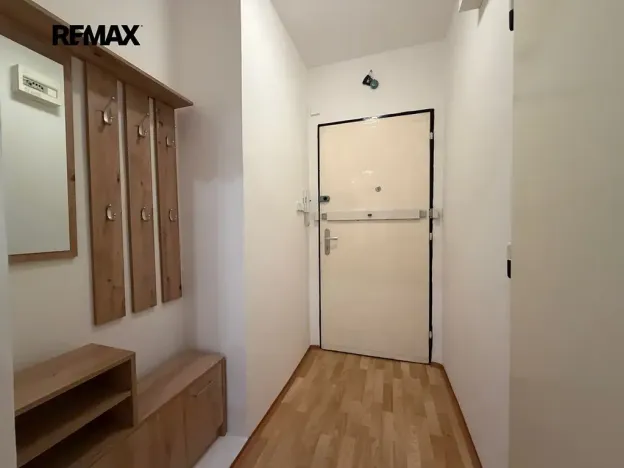 Pronájem bytu 1+1, Praha - Nusle, Na Veselí, 35 m2