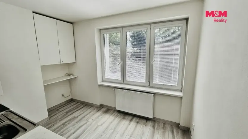 Pronájem bytu 1+1, Děčín - Děčín II-Nové Město, Kamenická, 36 m2