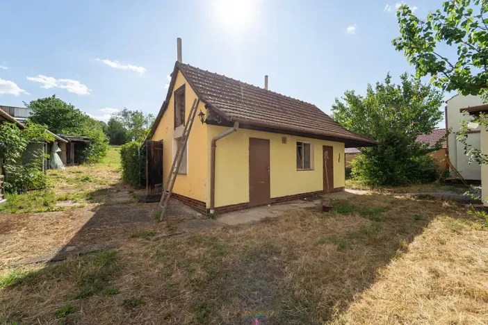 Prodej rodinného domu, Rašovice, 272 m2