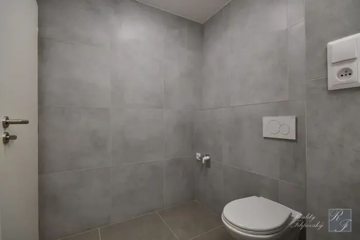 Prodej bytu 4+1, Praha - Čimice, Strážnická, 103 m2