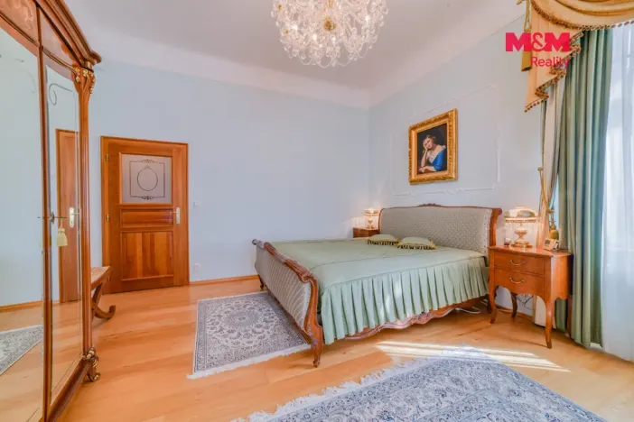 Prodej bytu 3+1, Mariánské Lázně - Úšovice, Anglická, 95 m2