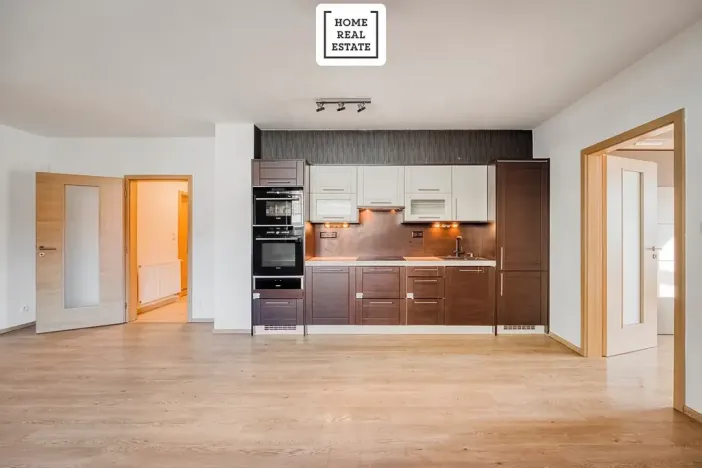 Prodej bytu 3+kk, Praha - Libeň, Nad Rokoskou, 77 m2