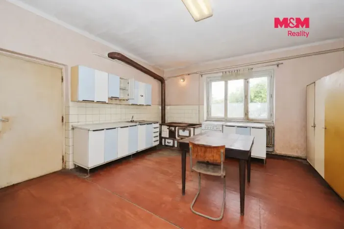 Prodej zemědělské usedlosti, Černovice - Benešov, 265 m2