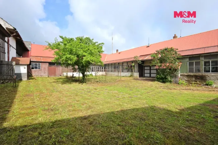 Prodej zemědělské usedlosti, Černovice - Benešov, 265 m2