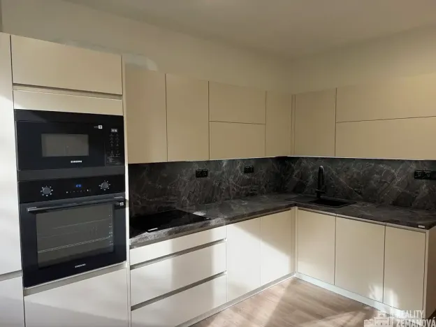 Pronájem bytu 2+1, Praha - Strašnice, Krupská, 65 m2