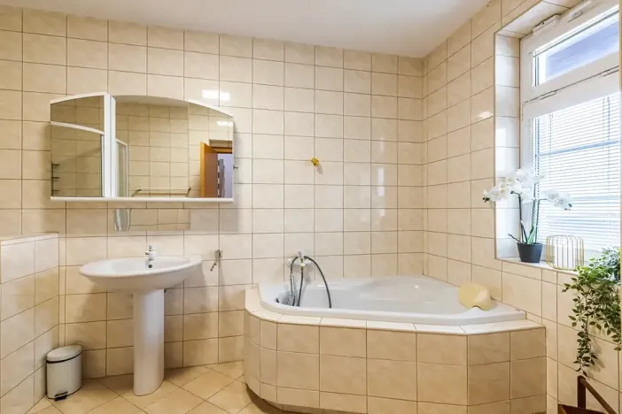 Prodej rodinného domu, Praha - Benice, Okrasná, 230 m2