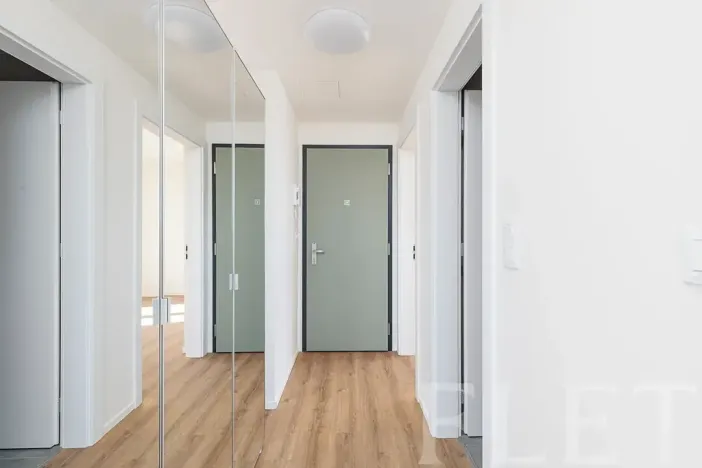 Pronájem bytu 2+kk, Praha - Černý Most, Arnošta Valenty, 53 m2