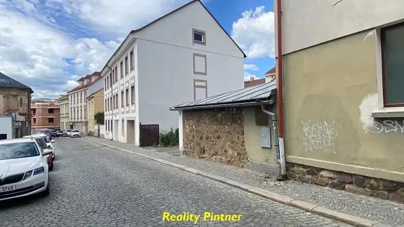 Pronájem garáže, Příbram, Dlouhá, 10 m2