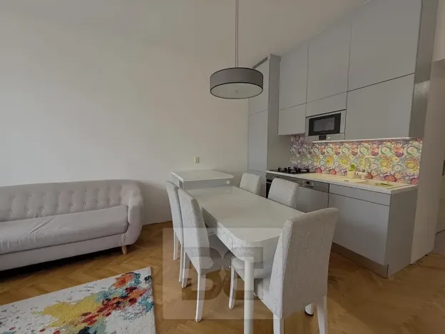Pronájem bytu 2+kk, Praha - Nusle, Svatoslavova, 51 m2