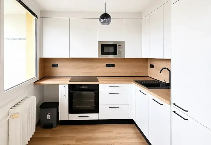 Pronájem bytu 1+kk, Praha - Záběhlice, Bramboříková, 42 m2