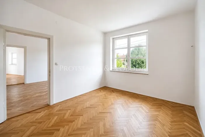 Prodej ordinace, Křižanov, Benešovo náměstí, 530 m2