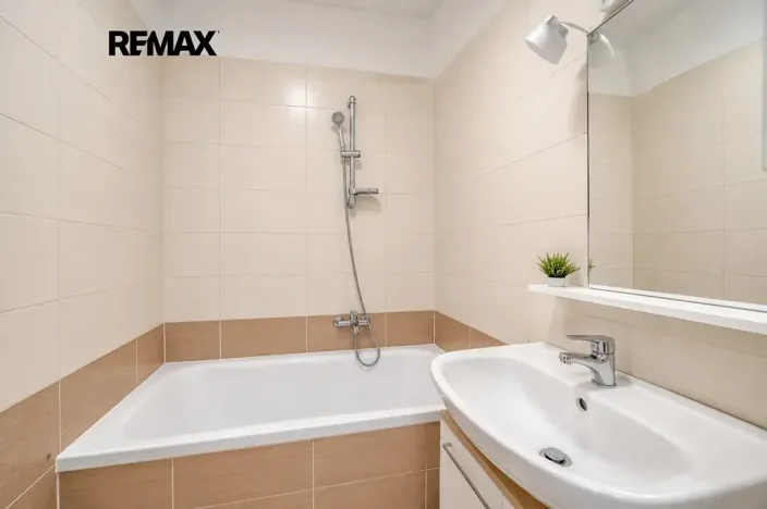 Prodej bytu 1+kk, Kolín, Roháčova, 29 m2