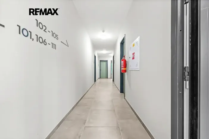 Prodej bytu 2+kk, Praha - Černý Most, Arnošta Valenty, 49 m2