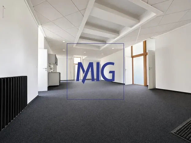 Pronájem kanceláře, Brno, Šujanovo náměstí, 364 m2
