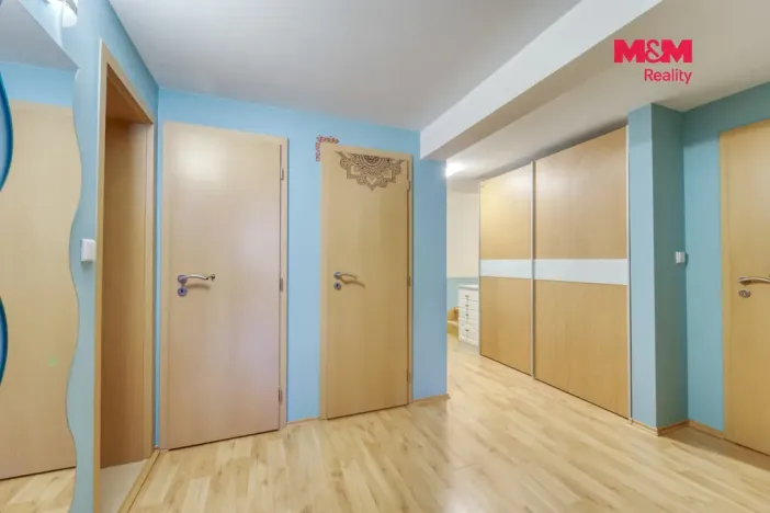 Prodej bytu 4+kk, Cheb, Růžový kopeček, 158 m2