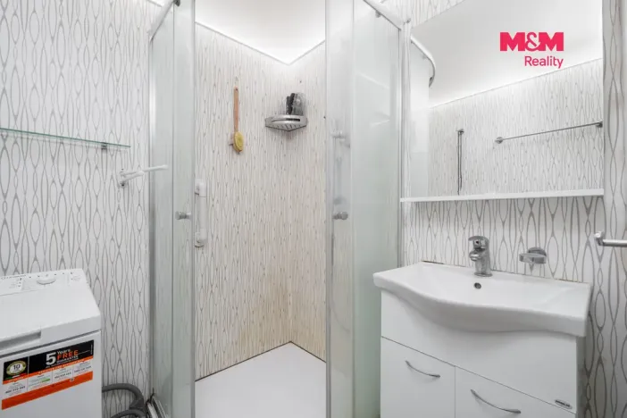 Prodej bytu 2+1, Ústí nad Labem - Neštěmice, Seifertova, 61 m2