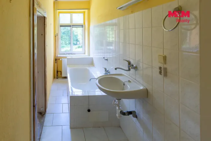 Prodej rodinného domu, Hamry, 392 m2