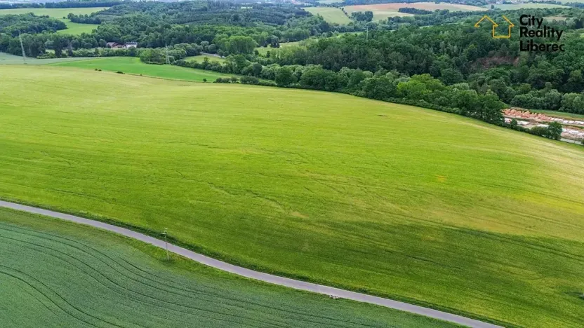 Prodej pole, Benešov, Pražského povstání, 11842 m2