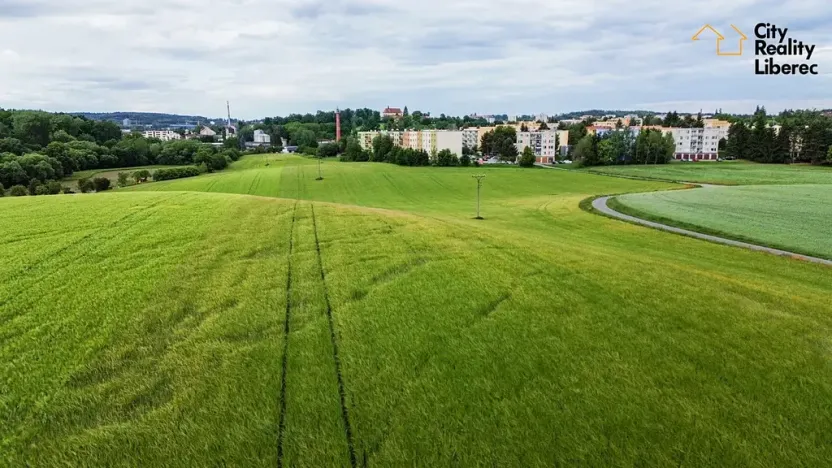 Prodej pole, Benešov, Pražského povstání, 11842 m2
