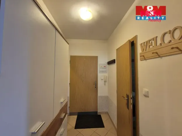 Pronájem bytu 2+kk, Beroun - Beroun-Město, Švermova, 40 m2