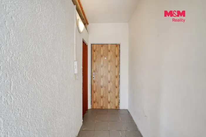 Pronájem bytu 1+1, Chomutov, 17. listopadu, 36 m2