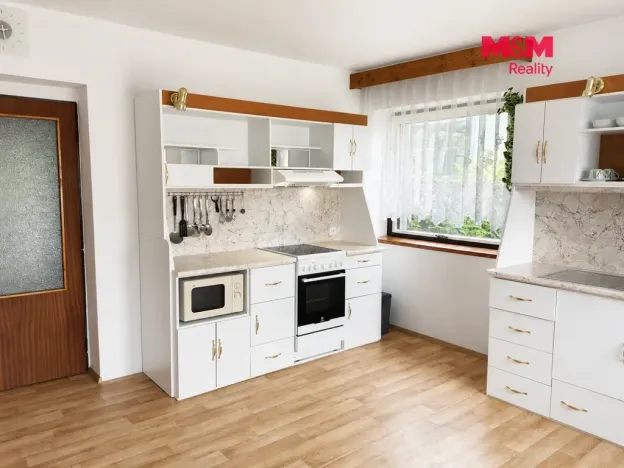 Pronájem bytu 2+1, Praha - Vinoř, Kasalická, 52 m2