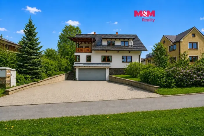 Prodej rodinného domu, Deštné v Orlických horách, 400 m2