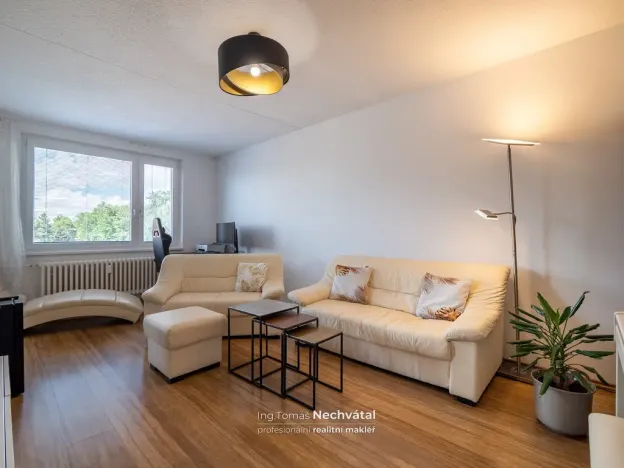 Prodej bytu 3+kk, Znojmo, U Lesíka, 68 m2