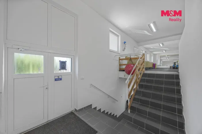 Prodej obchodního prostoru, Hradec Králové - Pražské Předměstí, Seydlerova, 195 m2