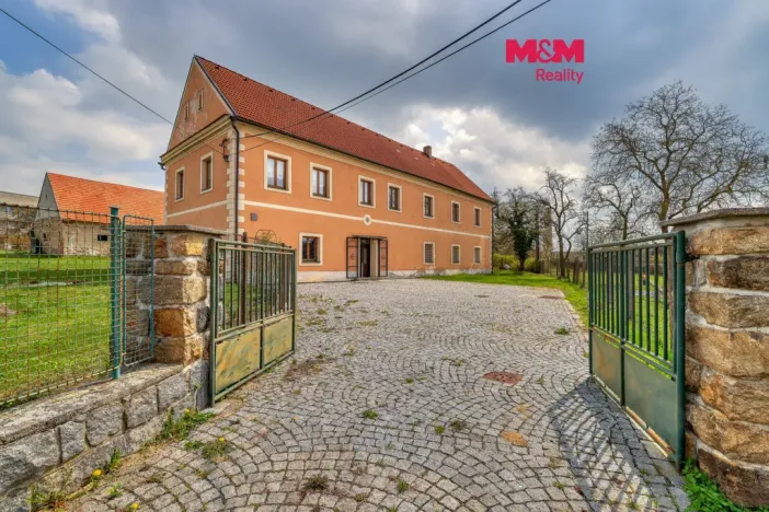 Pronájem bytu 3+kk, Kasejovice, 107 m2
