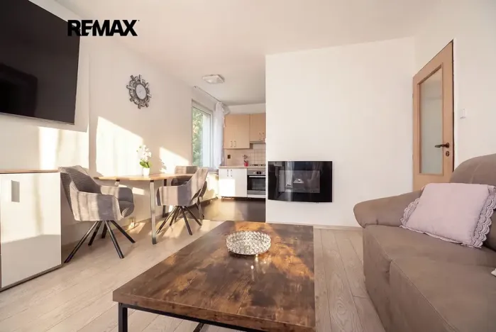 Prodej bytu 3+kk, Praha - Střížkov, Šluknovská, 54 m2
